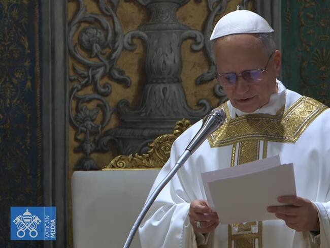 Papa León XIV celebra su primera homilía... Advierte sobre el “ateísmo de hecho”