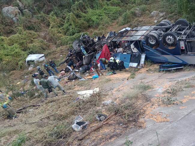 Mueren 19 personas en accidente en autopista Zacatecas-Aguascalientes