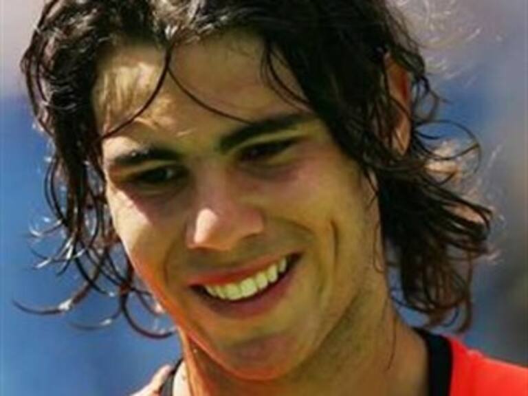 Derrota Nadal a Federer en final del Abierto de Australia