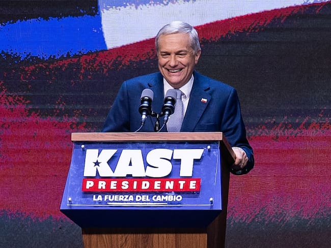 ¡Triunfo histórico en Chile! José Antonio Kast gana la Presidencia por amplio margen y Claudia Sheinbaum reconoce su victoria