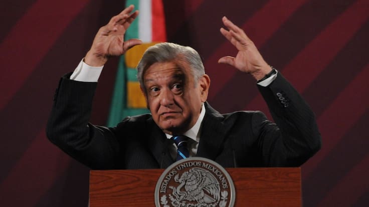 Avanza aumento de multas por injurias contra el Presidente