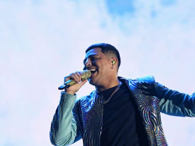 Grupo Firme reúne a 280 mil personas en el Zócalo