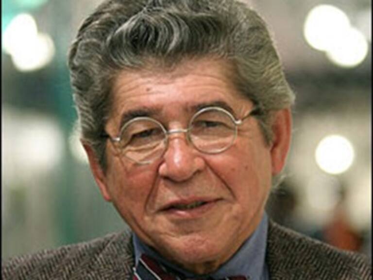 El peruano Alfredo Bryce Echenique ganador del premio FIL de Literatura Latinoamericana y del Caribe