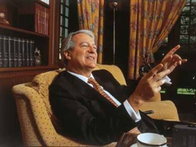 Rechaza Francia que emitieran alerta para no viajar a México