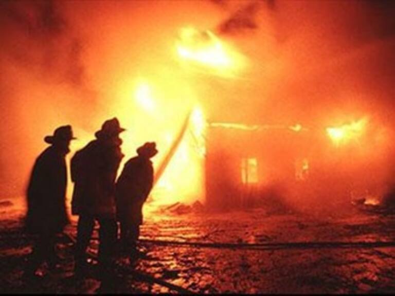 KCM descarta afectaciones en su operación tras incendio en su planta de Michoacán