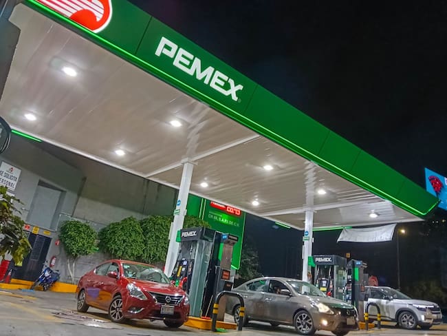 Acuerdo sobre gasolina está enfocado en PEMEX, que perdió 600 mdp en un año: Gonzalo Monroy
