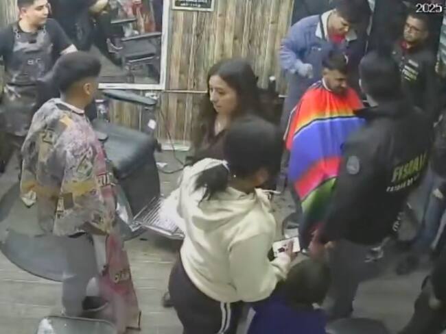 Videos exhiben presunta siembra de droga en barberías de Edomex durante operativo ‘Atarraya’