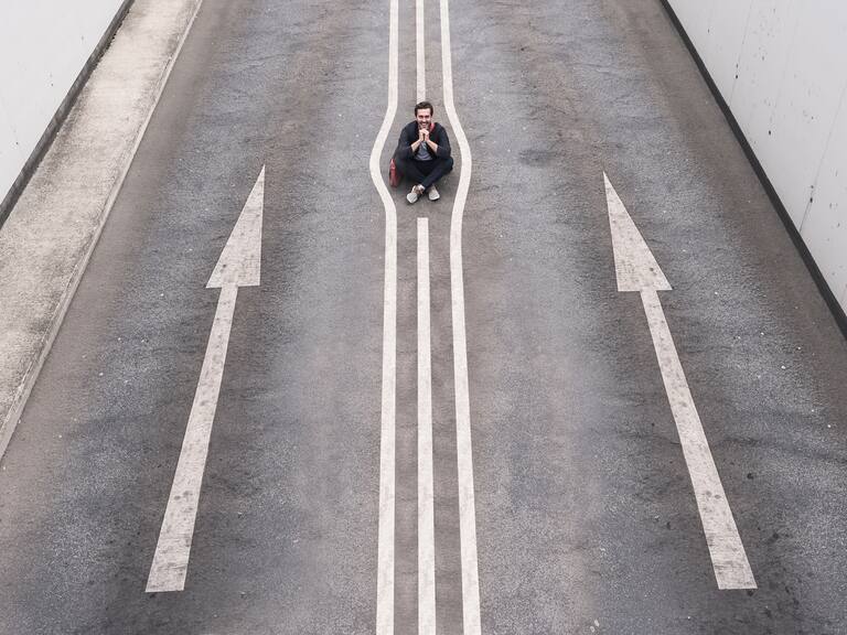 ¿Círculos marcados en la carretera? Este es su significado
