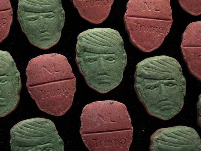 Pastillas de éxtasis con rostro de Trump desatan alerta por su alto riesgo