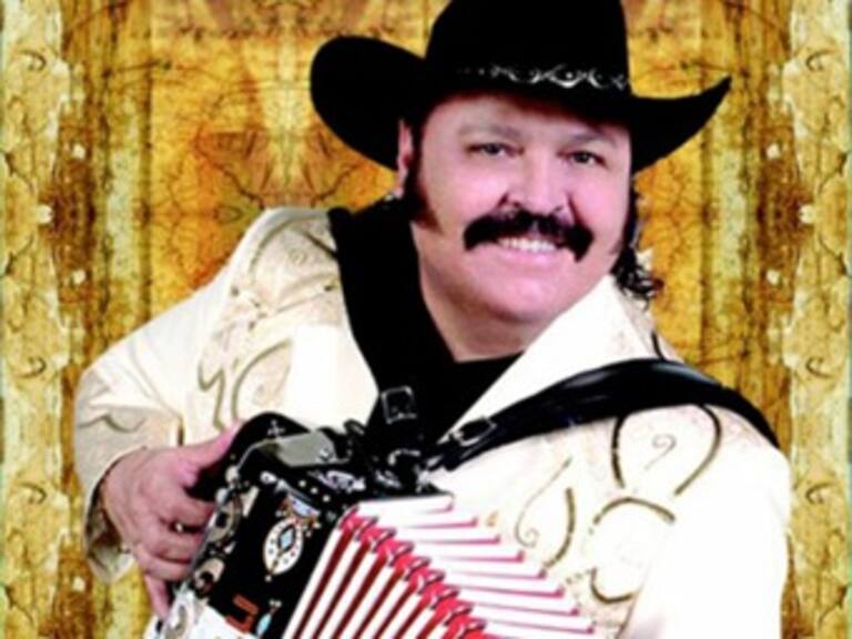 Sale Ramón Ayala del hospital tras ser atendido por infección viral