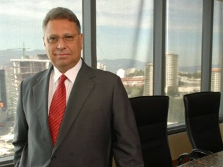 Juan González Moreno es reconocido por la Asociación de Empresarios Mexicanos. 'Momento Corporativo'