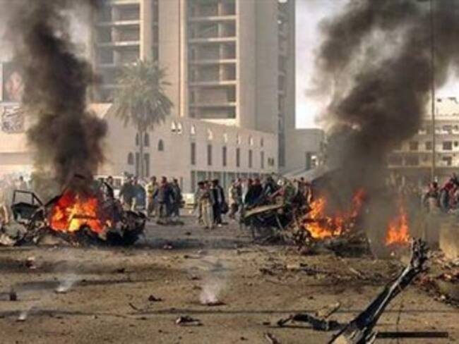 Suman 43 los muertos y 185 los heridos por triple atentado en Irak
