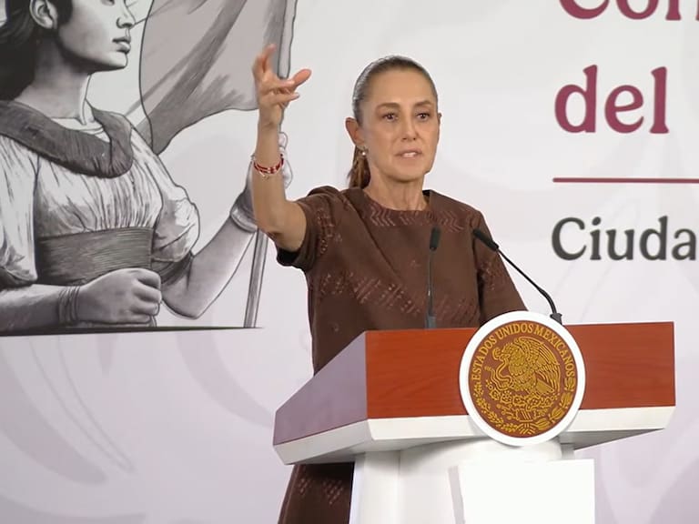 La presidenta Sheinbaum minimizó la información de que dos gobernadores de la 4T son vigilados por EE.UU. y les retira visas.