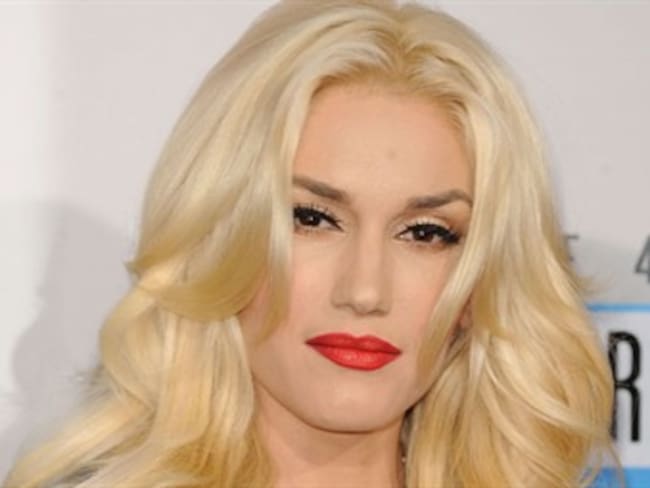 Festeja Gwen Stefani cumpleaños 44 a la espera de su tercer bebé