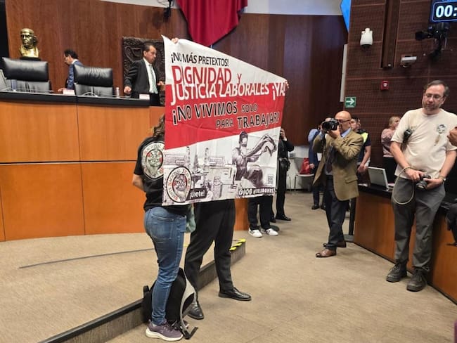 Senado avala jornada laboral de 40 horas en México, pero mantiene un día de descanso