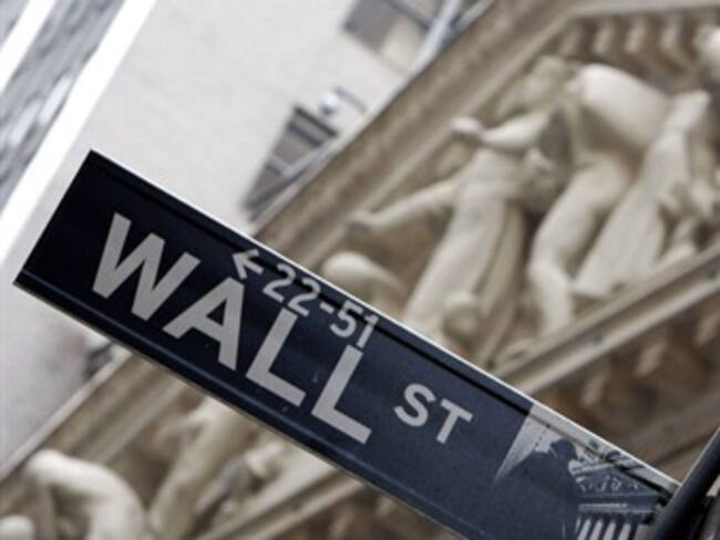 Aprueba EU histórica reforma para frenar excesos de Wall Street