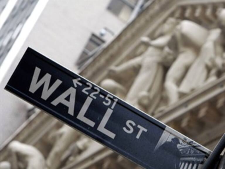 Aprueba EU histórica reforma para frenar excesos de Wall Street