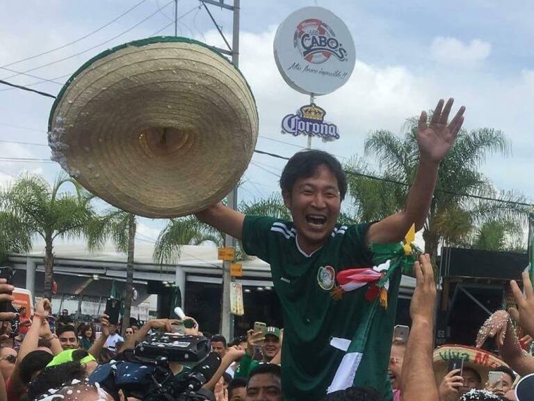 Los mexicanos festejaron con los coreanos