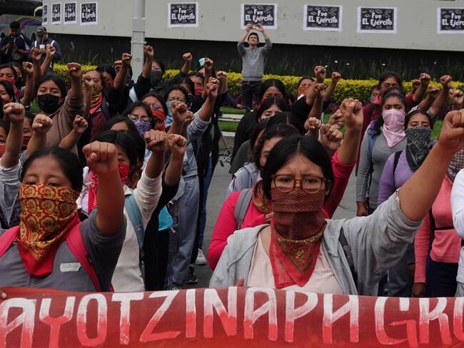 Ayotzinapa, emblema de nuestros múltiples fracasos como país: Jorge Volpi