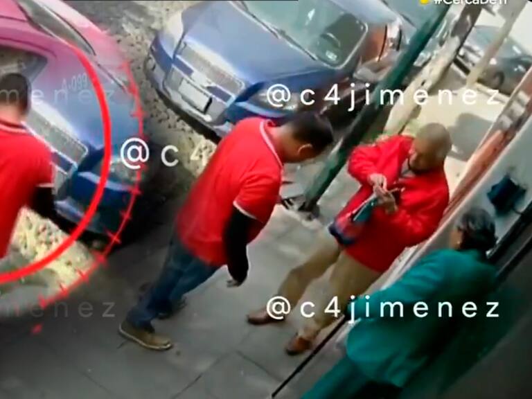 Taxista estafa a pareja de la tercera edad; les cobró 9 mil pesos un viaje de 60 pesos en Coyoacán