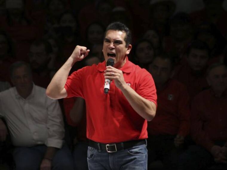 Alejandro Moreno, Gobernador de Campeche, responde a: ¿Están incómodos los gobernadores por los delegados de AMLO?