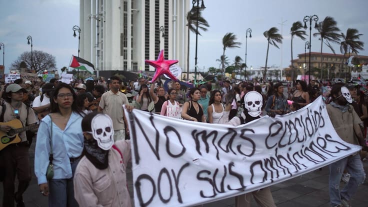 Autoridades tardaron en reconocer el derrame en el Golfo de México que habría iniciado en febrero: Pablo Montaño