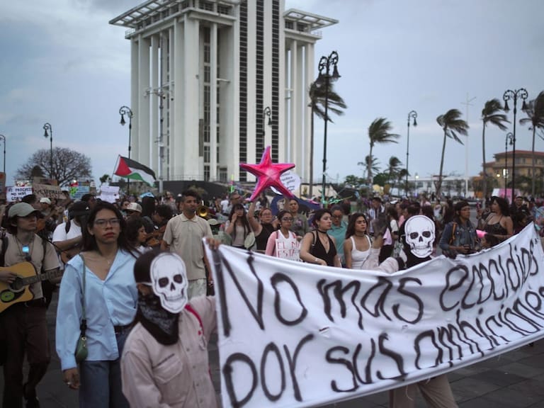 Autoridades tardaron en reconocer la contaminación provocada por derrame de hidrocarburo en el Golfo de México: Conexiones Climáticas,.