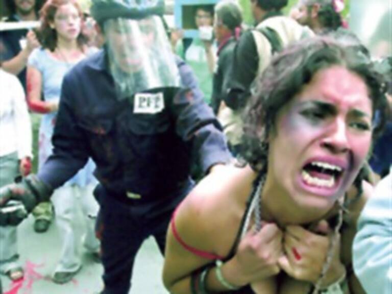 Denuncian amenazas contra víctima de violación de Atenco