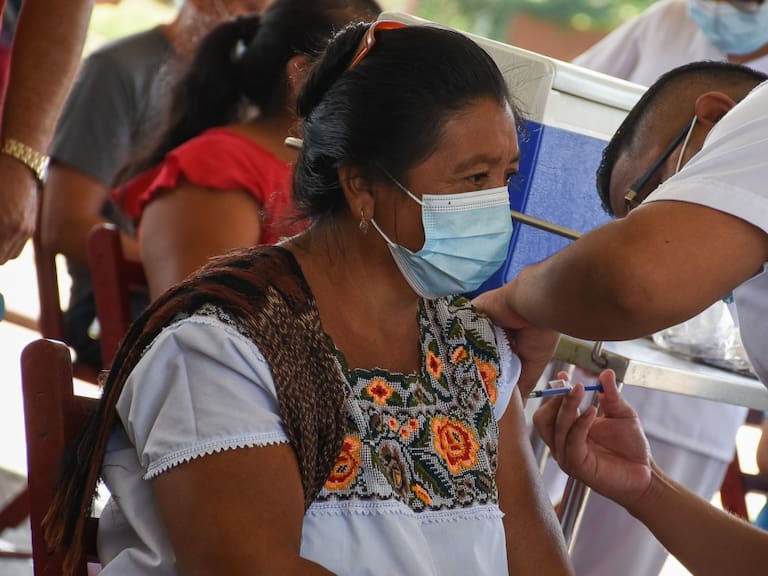 Salud reporta 1,177 muertes por COVID-19 en México en el último día