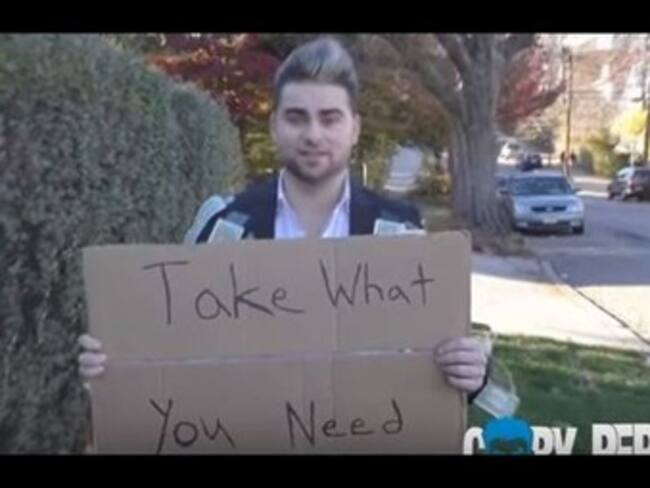 Experimento social: si te ofrecieran dinero ¿lo tomarías aunque no lo necesites?