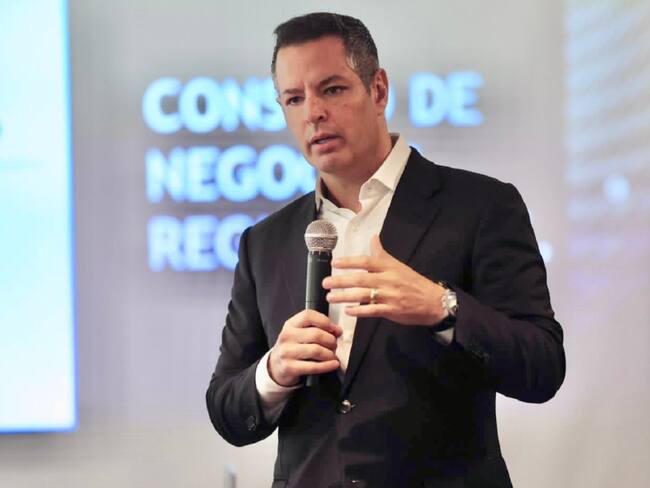 Alejandro Murat indeciso, aún evalúa ir por la presidencia