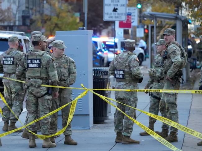 Tiroteo cerca de la Casa Blanca: dos guardias heridos y Trump amenaza con represalia, lo que se sabe hasta ahora