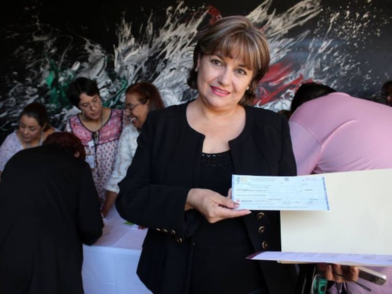Gobierno de Jalisco otorga recursos a organizaciones civiles