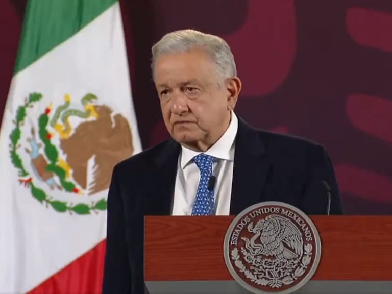 Confirma el presidente López Obrador el rescate de dos mexicanos y uno más desaparecido en el siniestro de Baltimore