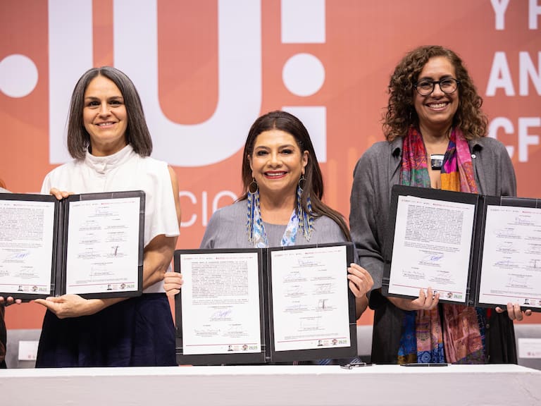 Firma del Convenio Nahui