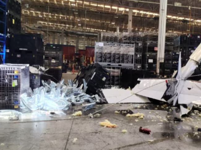 Avioneta se desploma en Parque Industrial Amistad de Saltillo