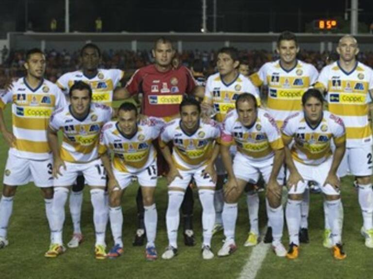 Rescatan Dorados empate 2-2 ante Celaya