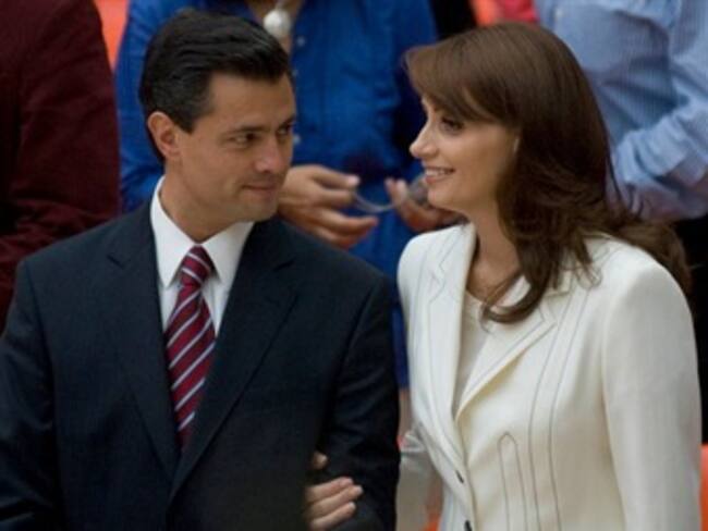 Asiste Peña Nieto a acto de campaña de Rubén Moreira