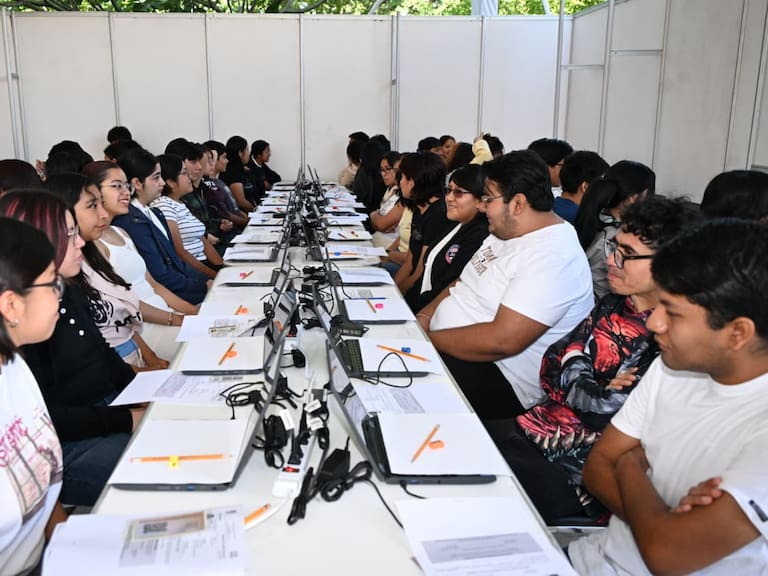 Concluye UNAM examen de control en León y Oaxaca