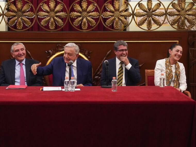 López Obrador pide a las ‘corcholatas’ renunciar a sus cargos para participar en la encuesta de Morena