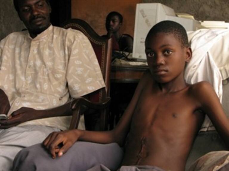 Coordina Ecuador con la Unasur ayuda para Haití por epidemia