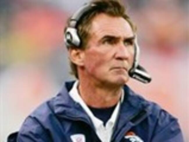 Despiden Broncos a Shanahan