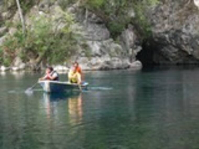 Gael García Bernal, actor y cineasta. Presenta su documental "Los invisibles"