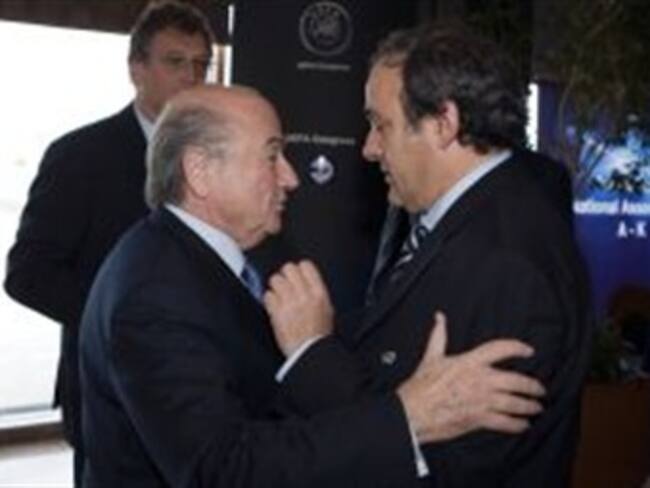 ‘No voy a apoyar más a Blatter, debe dejar paso’: Platini