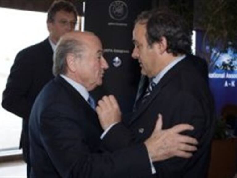 ‘No voy a apoyar más a Blatter, debe dejar paso’: Platini