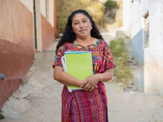 Mujeres con Bienestar de Edomex abre registro para bachillerato y licenciatura: Requisitos y carreras