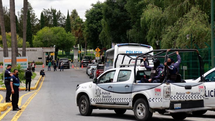 Inician reclamaciones por toma violenta del campus Puebla de la UDLAP