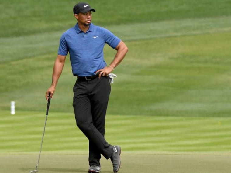 Tiger Woods anuncia regreso al golf profesional