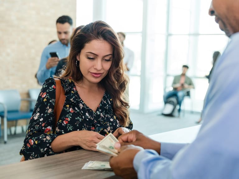 ¿Banca tradicional enfrenta retos ante la llegada de instituciones totalmente digitalizadas?