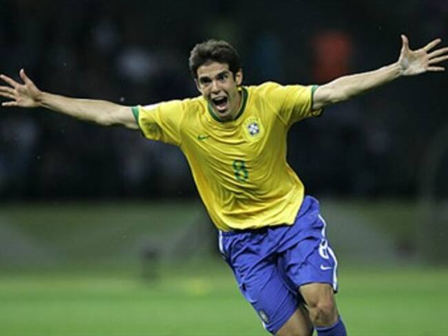 Kaká salva a Brasil ante el descaro de Egipto